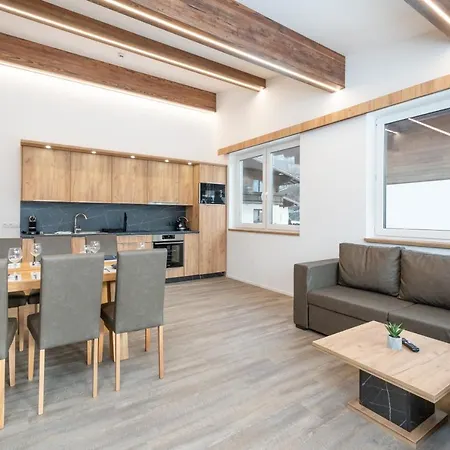 Maiskogelblick Apartment *