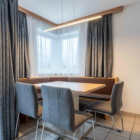 Maiskogelblick By We Rent *