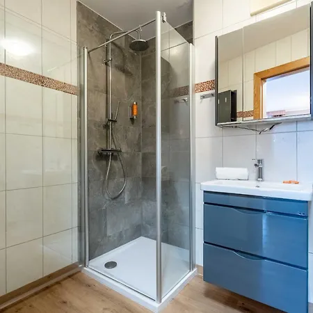 Maiskogelblick By We Rent