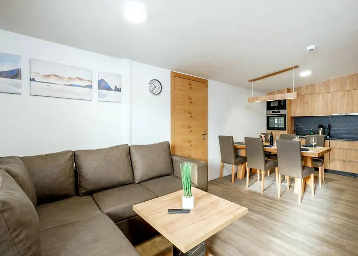 Maiskogelblick Apartmán *